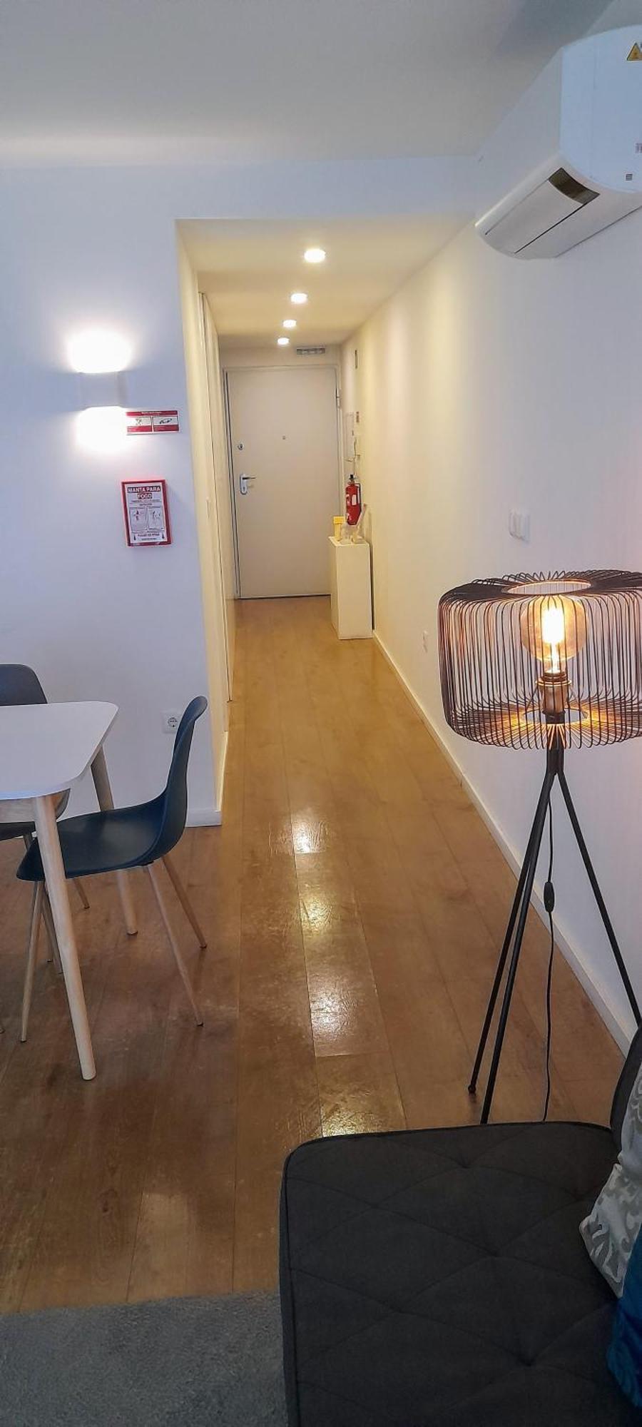 Light Brown Central Apartment أفيرو المظهر الخارجي الصورة